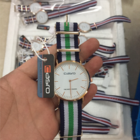 Montre à Quartz pour hommes et femmes, bonne qualité, OEM, mouvement, bon marché, vente en gros, Logo personnalisé, bracelet en Nylon