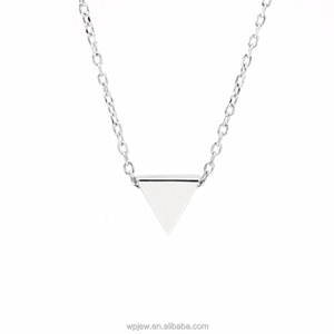 Colgante de Plata de Ley 925 con forma de pirámide, colgante de moda con forma de triángulo invertido, chapado en rodio, venta al por mayor - Product Image 1