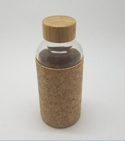 550ML Borosilicate glass sports drinking water bottle with Cork sleeve