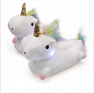 Custom Modieus Schattige Led <span class=keywords><strong>Unicorn</strong></span> <span class=keywords><strong>Slippers</strong></span> Unisex All-Wrap Super Zacht Pluche Pp Katoen Eco-Vriendelijke Winter <span class=keywords><strong>Slippers</strong></span> - Product Image 1