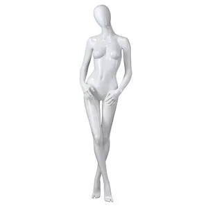 Standard americano di alta heel shoe vetrina decorativa bella nude lucido femminile in piedi manichini di los angeles