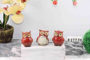 تصميم جديد سيراميك ديكور منزلي طقم ديكور حديقة من ثلاثة تماثيل حيوانات فنية شعبية شتوية مزججة بومة أوروبية مصنوعة يدويًا - Product Image 5