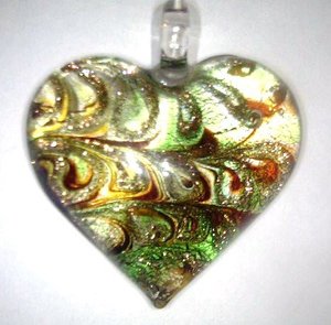 Pendentif en verre fait main en forme de cœur, avec fleurs séchées colorées et papillons incrustés, breloques pour la fabrication de colliers et bracelets DIY - Product Image 3