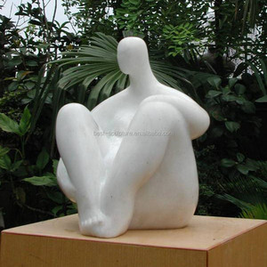 Marmo bianco Astratta Arte Moderna Desktop Scultura In Pietra in Vendita - Product Image 3