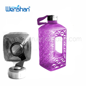 PETG botella de agua de Diamantes con diseño specil 2.2L - Product Image 4