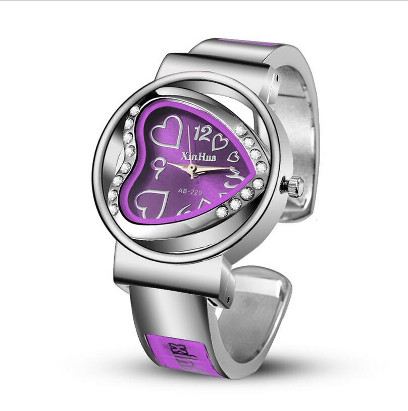 Wholesale Heart Bangle Watch for Women - Stylish Heart  display picture 3