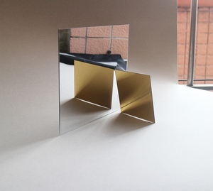 Tùy Chỉnh 1 Cách Hoặc Hai Cách 1Mm Tấm Acrylic Gương Cắt Sliver Vàng Nhựa Gương Acrylic Bán Buôn Phổ Biến Tấm Acrylic Gương - Product Image 1