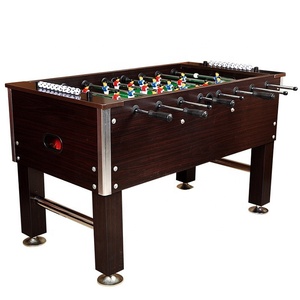 Jeu de table de football Kicker de 56 pouces Couleur de grain de bois <span class=keywords><strong>marron</strong></span> Sports d'intérieur Tables de football pour pieds de bébé - Product Image 1