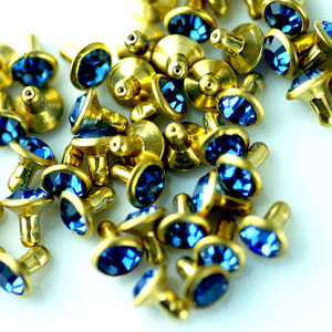 10 000 pièces de rivets à cristaux pour ameublement, rivets à cristaux ouverts avec pointe - Product Image 3