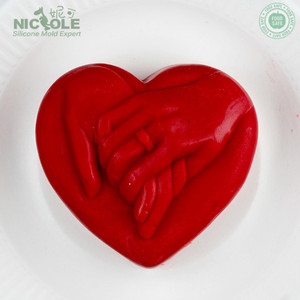 Stampi in Silicone Alimentare Nicole <span class=keywords><strong>per</strong></span> Sapone e Candele Fai-da-Te, <span class=keywords><strong>per</strong></span> San Valentino e Creazioni Artigianali, Monouso, Senza Necessità di Agente Distaccante - Product Image 3
