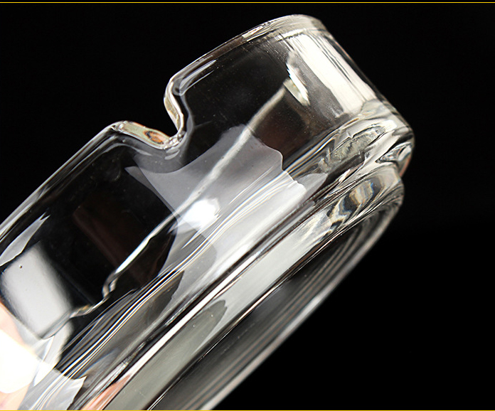 High Transparent Square Shaped Glass Ashtray With Pattern