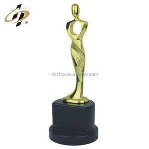 Al por mayor del metal <span class=keywords><strong>de</strong></span> la aleación <span class=keywords><strong>de</strong></span> zinc oro <span class=keywords><strong>Oscar</strong></span> <span class=keywords><strong>trofeo</strong></span> con base <span class=keywords><strong>de</strong></span> madera - Product Image 3