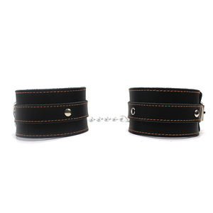 Restrizioni Bondage, polsini alla caviglia maschio che indossa Bondage giocattolo del sesso nuovi prodotti caldi vera <span class=keywords><strong>pelle</strong></span> migliora il piacere del sesso nero 57*37*41cm - Product Image 2