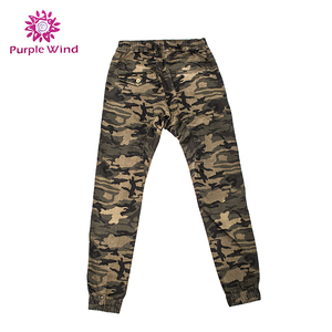 2017 hombres gris claro CAMO elástico cintura y dobladillo pantalones vaqueros con bolsillo de carga - Product Image 2