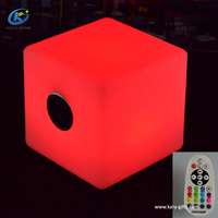Leuchtende quadratische Hocker Lautsprecher Licht würfel