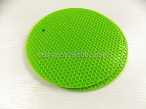 Non Slip <span class=keywords><strong>In</strong></span> <span class=keywords><strong>Silicone</strong></span> Pot Holder/<span class=keywords><strong>Silicone</strong></span> <span class=keywords><strong>Sottopentola</strong></span>/Sottobicchiere/Tovaglietta/Pad Caldo - Product Image 3