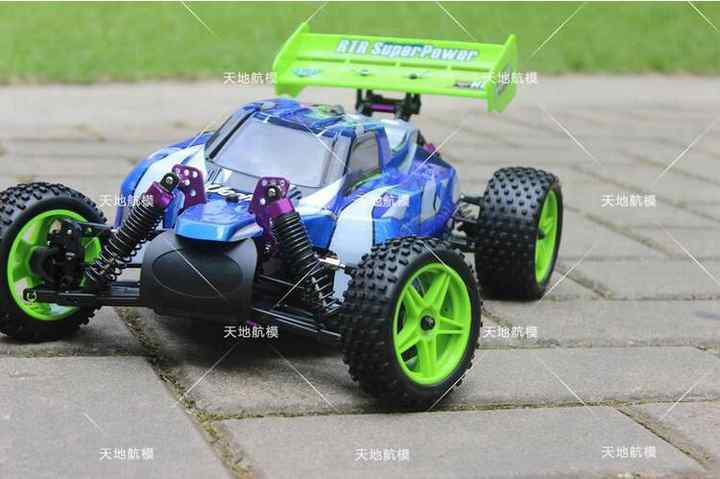 ガソリンエンジン ラジコンカー 1/10スケール
