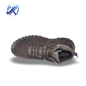 Bottes de sécurité noires de qualité, chaussures avec bout en plastique - Product Image 4