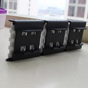 รางเลื่อนด้านข้างแบบลูกกลิ้งพลาสติกสำหรับสายพานลำเลียง - Product Image 6