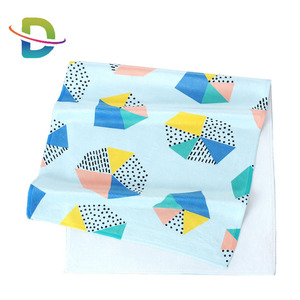 Fournisseur à séchage rapide super absorbant lourd poids noir et blanc serviette de <span class=keywords><strong>plage</strong></span> ronde - Product Image 2