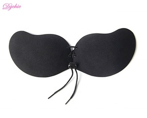 Reggiseno Adesivo Invisibile Push-up per Donne, Senza Spalline in Silicone con Cordoncino - Product Image 5