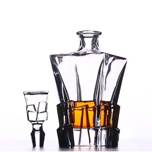 28 UNZEN 830ML Platz eisberg Whiskey Decanter set mit 4 whisky glas