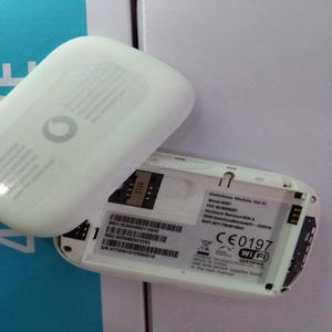 <span class=keywords><strong>Vodafone</strong></span> R207 Similar al E5330, Punto de Acceso WiFi Móvil 3G - Product Image 2