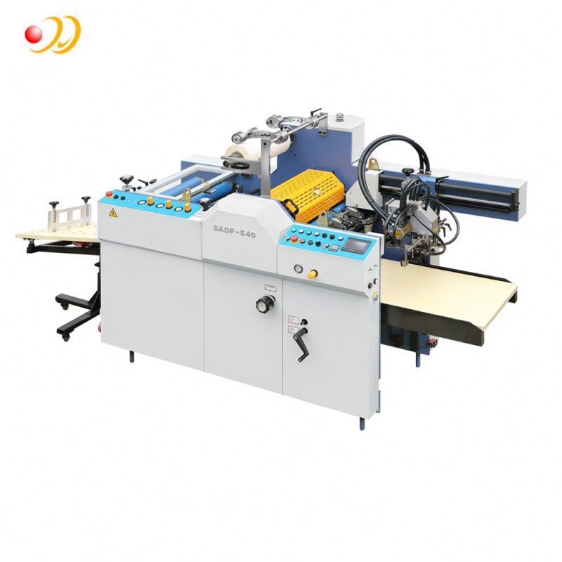 SADF-540 полностью автоматическая машина для термического и клеевого ламинирования пленки