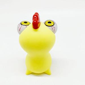 Juguete Antiestrés de PVC y Goma con Ojos de Pollo que Salen, Divertido y con Forma de Animal - Product Image 4