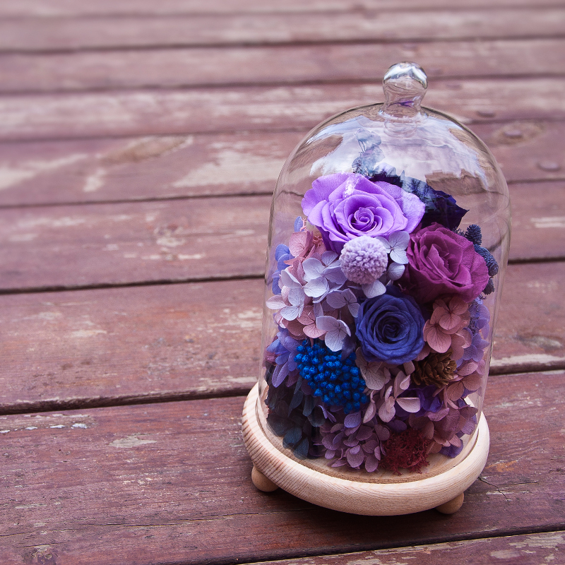 Music flower box glass dome with spin system made in China