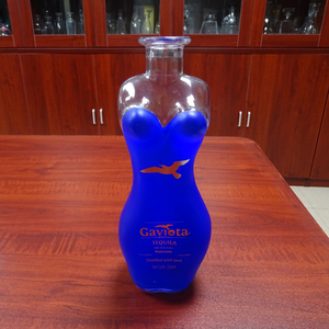 Botellas de cristal con forma de mujer para licor, color rojo, 750 ml, con tapa de cristal, para <span class=keywords><strong>tequila</strong></span> <span class=keywords><strong>mezcal</strong></span>, México - Product Image 2