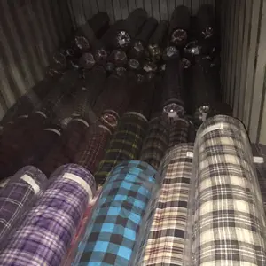 % 100% pamuk ipliği boyalı ucuz Tartan kumaş Pampers stok Vietnam pazarı % 100% pamuklu gömlek penye ipliği boyalı düz dokuma konfeksiyon