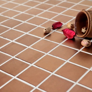 Mosaico de Cerámica Mate Cuadrado de 2 Pulgadas, Color Oro Rosa, para Decoración de Paredes, Hoteles, Dormitorios y Baños, a Buen Precio - Product Image 1