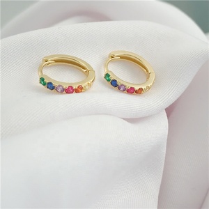 <span class=keywords><strong>Orecchini</strong></span> a Cerchio <span class=keywords><strong>Mini</strong></span> Arcobaleno in Argento 925 Gemnel, Nuovo Design per Donne, Placcati in Oro - Product Image 4
