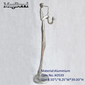 Grande figurine de saxophoniste en fonte d'aluminium, statue de musicien en métal durable, sculpture à des fins décoratives - Product Image 3