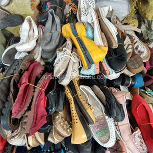 Оптовая продажа бывших в употреблении футбольных ботинок в тюках высокое качество и бренд б/у обуви - Product Image 3