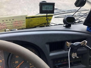 ट्रकों के लिए 18 पहिया 200psi ट्रक <span class=keywords><strong>TPMS</strong></span> सेंसर एम्बेडेड 2.8 इंच एलसीडी मॉनिटर आंतरिक वायरलेस टायर दबाव की निगरानी प्रणाली - Product Image 6