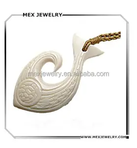Animal Carved Synthetic Ox Bones Sea <strong>Turtle</strong> Fish Hook Pendant <strong>Jewelry</strong> for Man - Product Image 1