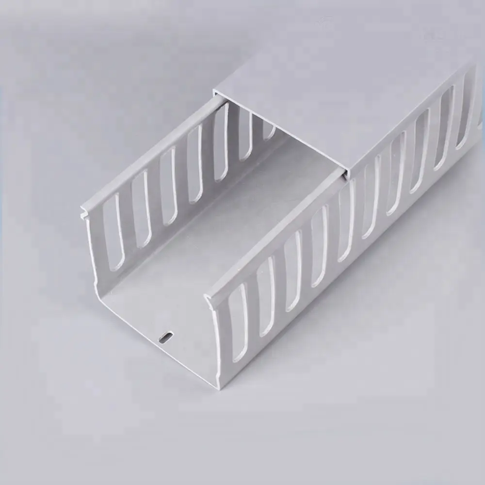 พลาสติก Trunking PVC Slotted สายไฟท่อ