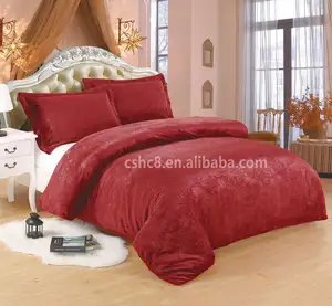 中国热销家纺便宜又舒适的3D压花2层绒布把毯子床上用品套装