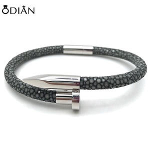 All'ingrosso bracciale in vera pelle Stingray 18K placcato oro in acciaio inox chiusura magnetica braccialetto di lusso Nail bracciale gioielli - Product Image 3