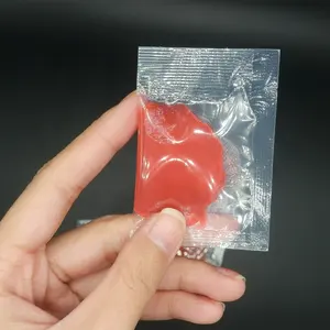 Kleine Packet Rood Rubber Vet Remklauw Vloeistof Mini Pakket