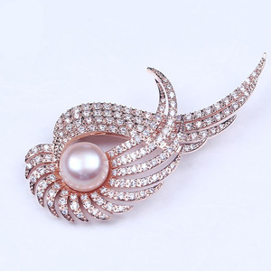 Broche de Perlas Grandes de Bisutería para Niñas - Product Image 2