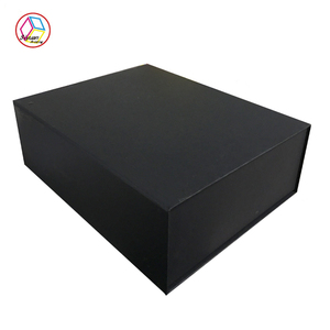 Boîte Cadeau Pliante de Luxe Personnalisée en Gros pour la Saint-Valentin et Mariages, Papier d'Art Imprimé UV de Haute Qualité, Spécifications Feuille Métallisée, Style Tendance 4C - Product Image 5