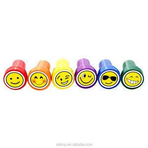 <span class=keywords><strong>Personnalisé</strong></span> auto tampon <span class=keywords><strong>encreur</strong></span> Jouet jouet educatif pour enfant En Caoutchouc Auto-Encrage Timbres - Product Image 2