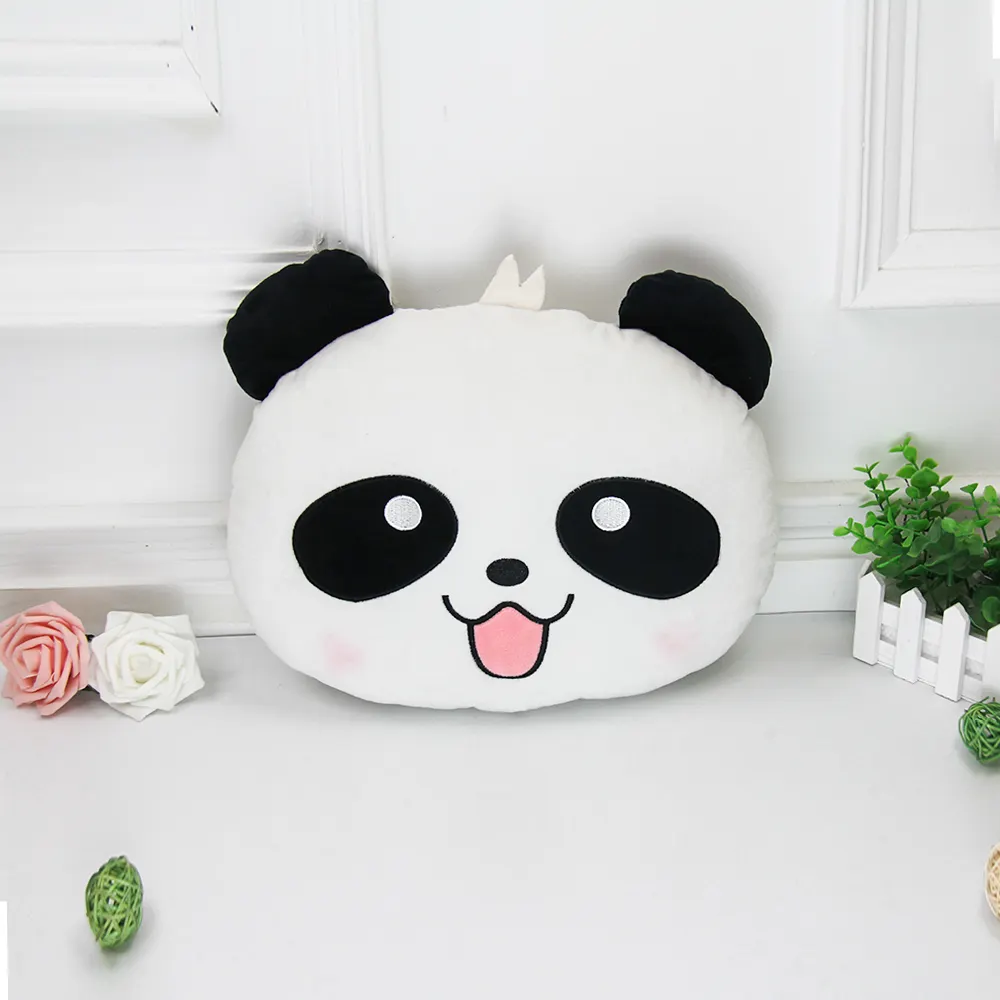 2018 meilleur vente blanc panda en forme de cou oreiller/panda coussin pour voiture et canapé