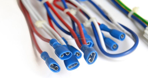 ODM OEM ISO 12 v 2 Kabelbaum Kabel Anschlüsse - Product Image 1