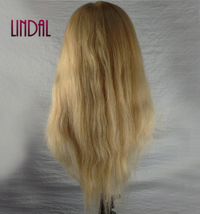 Tête d'entraînement en silicone souple et réaliste LINDAL pour coiffeur, modèle d'épaule, pour la formation en coiffure naturelle - Product Image 2