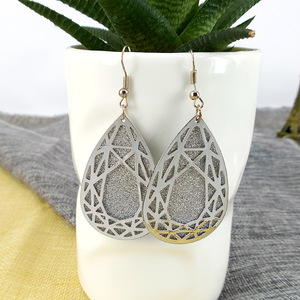 Flor del palacio del Vintage largo agua gota forma declaración pendientes largos oro Scrub pendientes - Product Image 4