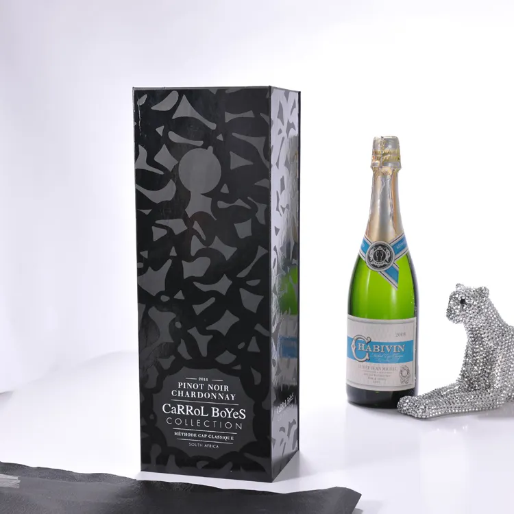 Luxury champagne box red wine bottle packaging with spot UV in magnetic closure